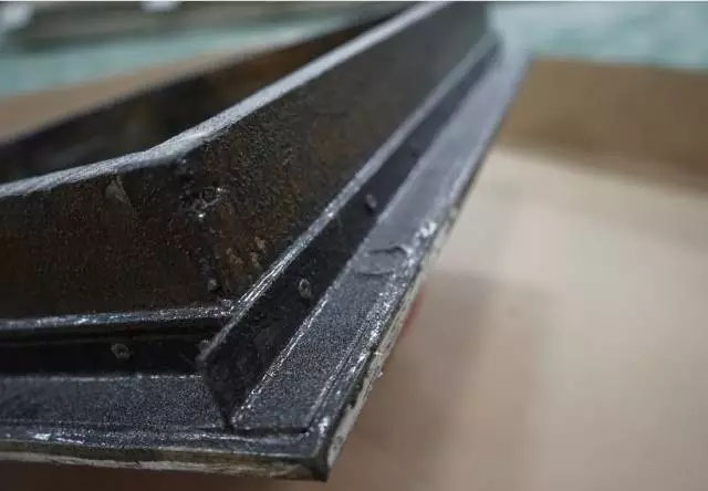 玻璃鋼與鋼鐵粘結加固 -3