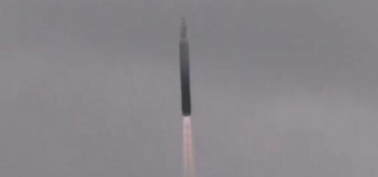 碳纖維復合材料的技術壁壘難道真的難以逾越嗎？俄羅斯軍工在碳纖維材料應用方面的成功突破在更深層次上說明了，碳纖維技術壁壘重重，但并非無法逾越